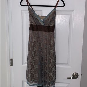 brown and turquoise lace dress